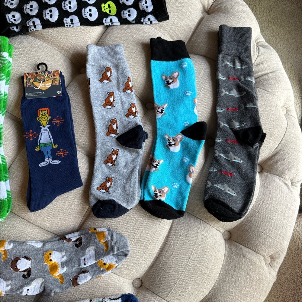 Bundle of Novelty Socks - Picture 10 of 12